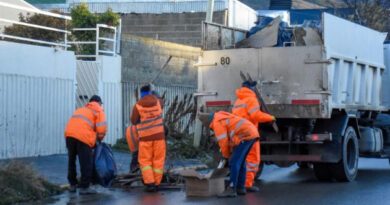 La Municipalidad de Ushuaia realizó una nueva Jornada de Limpieza en el Barrio Malvinas